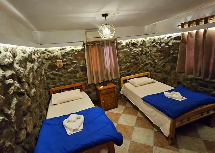 Otel Rocky House