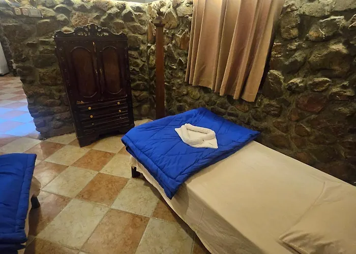 Otel Rocky House *